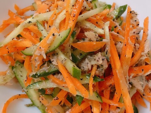 棒棒鶏の残ったタレで!ゴマ和えサラダ